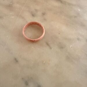 Chic Rose Gold Silicone Band Ring